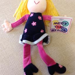 Marks and Spencer MEET THE GIRLS Soft Toy DOLL.

Safely designed with filling in an inner bag.
Length 30cm.
Not recommended for Babies under 12 months due to long woollen hair.

New, Unused with Tag and from a smoke free home.

Buy with other Listed Items for a Bundle Price reduction.