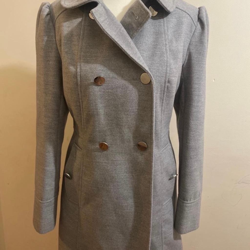 Grey coat in a size 6 petit. From Miss Selfridge. Only worn once so in excellent condition. Collection from East London or delivery available