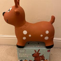 Reindeer hopper , in very good condition, still with original box with pump