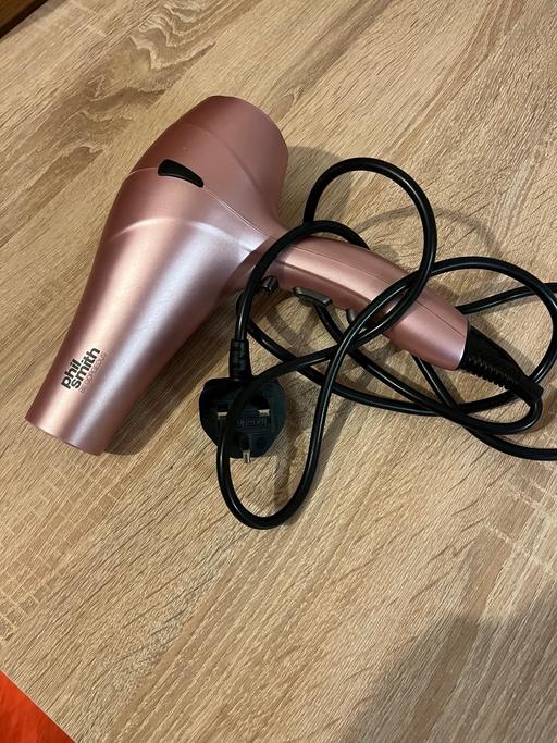 Buy & Sell South West London West Brompton - South West London - Photos for Phil Smith Be Gorgeous AC Motor Hair Dryer