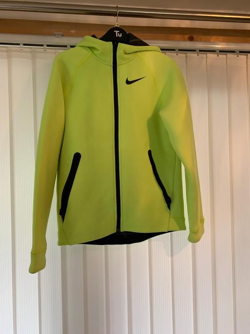 Buy & Sell West Midlands Wolverhampton - Photos for Boys/girls new Nike tech fleece jacket 13-15