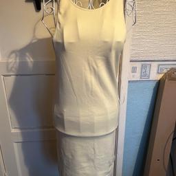 Yellow dress
Size 12/14 
Primark
Great condition 
Collection only or can post