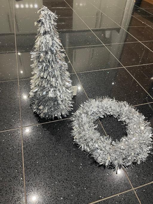 Buy & Sell Oldbury Sandwell - Photos for Xmas wreath set