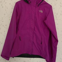 🎁 🎁🎁North Face Hyvent Pink Purple Magenta Lightweight Jacket Coat  size 12 UK RRP £90+
🎁🎁🎁