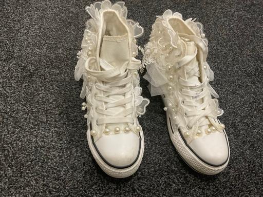 Buy & Sell Leicestershire Leicester - Photos for Used: ladies trainers white size 6