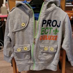 Boy's cotton jacket, nice look, colourful details, good wearing condition. Size 3-4 years.