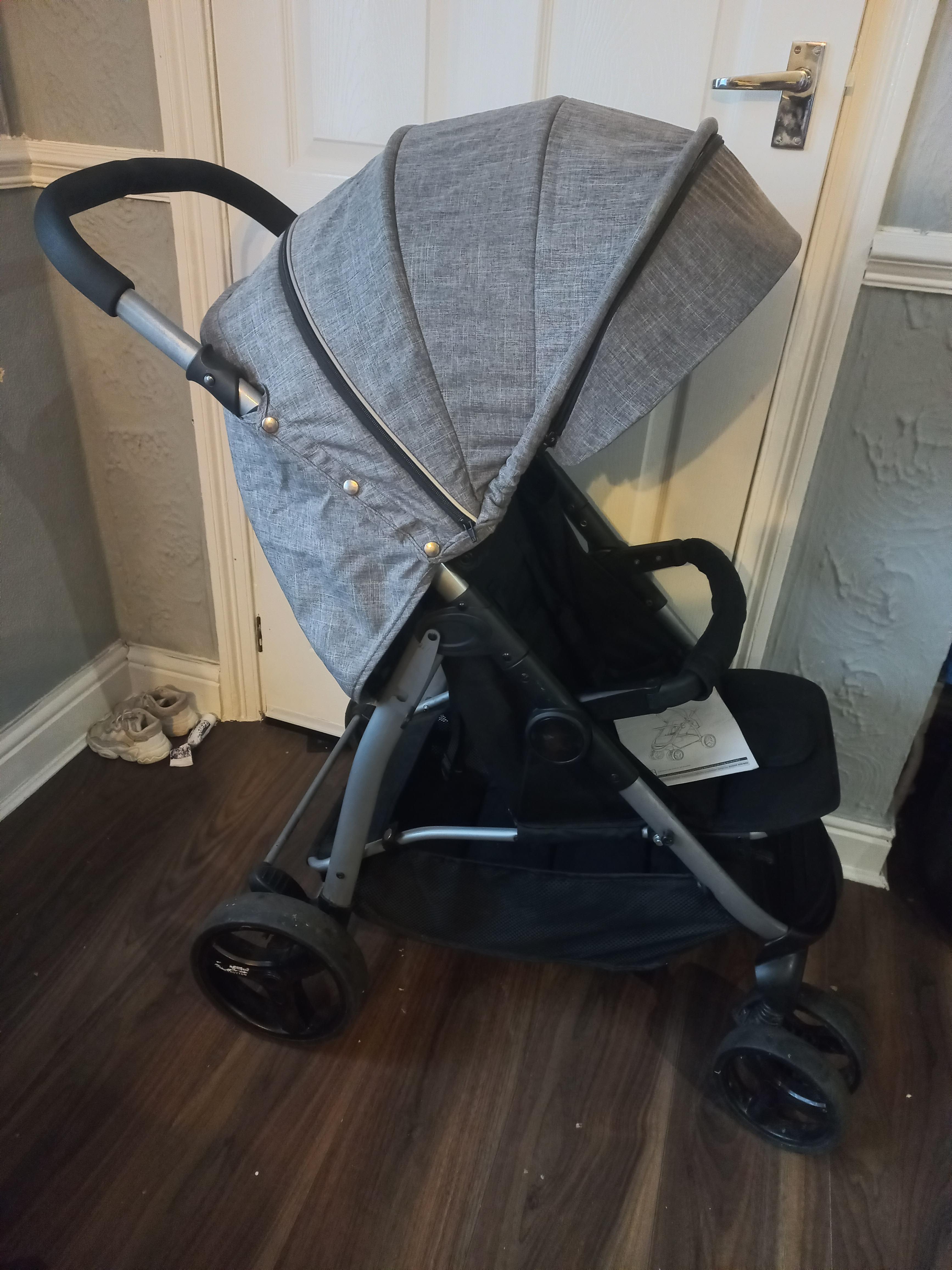 Cuggl beech best sale pushchair folded down