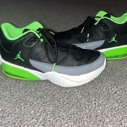 Nike Jordan Aura
Black & Green
UK 5
Selling as outgrown them