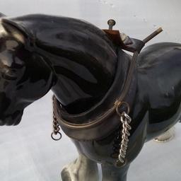 Vintage Melba Ware Large Shire Horse Figurine 11”.

No cracks, chips that I could see.

Would suit a collector or may package this up with the handcrafted cart I have listed too.