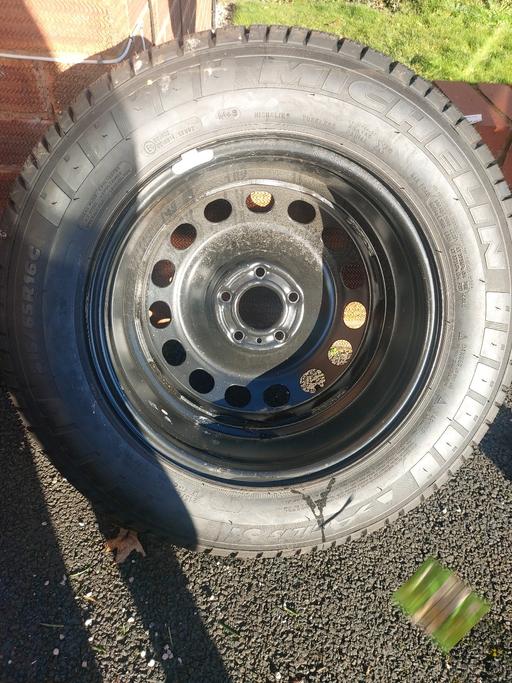 Vehicles Staffordshire Lichfield - Photos for Citroen dispatch wheel and tyre