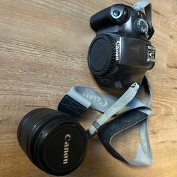 Vendo fotocamera digitale reflex Canon EOS 1100D perfettamente funzionante e in buono stato. L’obiettivo è originale Canon EFS 18-55mm.
Completa di scatola originale, batteria, caricatore e cavo di collegamento a pc tramite usb.