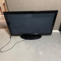 TV for sale. No issues at all. No remote unfortunately but does have fully functioning buttons along the side.
Selling TV as no longer need.