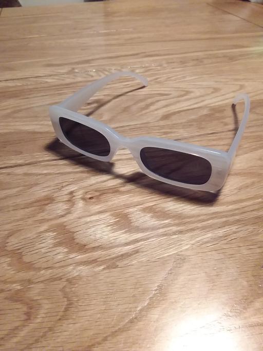 Buy & Sell West Midlands Walsall - Photos for Sunglasses