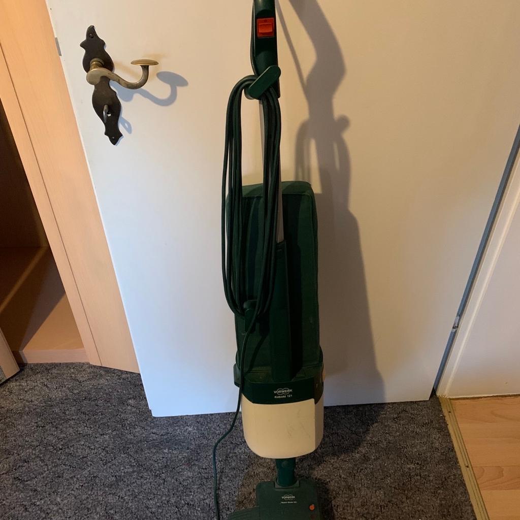 Vorwerk Staubsauger Kobold 121 gebraucht in 51381 Leverkusen für 45,00