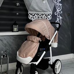 Venicci blush pink pram full travel system for sale used and has a few scruffs on the frame but everything else is in good condition
