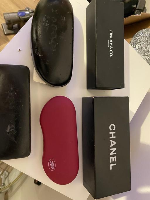 Buy & Sell South West London Clapham - South West London - Photos for Glasses cases (JOB LOT)