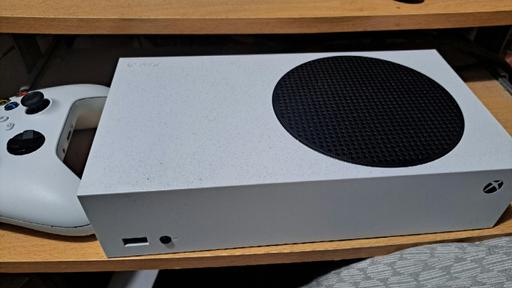 Buy & Sell Wythenshawe Manchester - Photos for xbox series s console 512GB +wireless pad