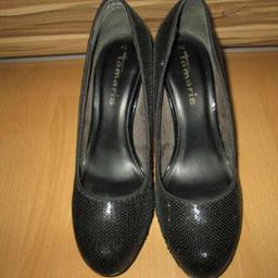 Damen Pumps /High Heels /Stöckelschuhe Gr.40
von Tamaris

Farbe: schwarz glänzend
mit Muster
Absatz 10cm

gebraucht
Privatverkauf: keine Gewährleistung, keine Rücknahme
Versand 4,50 € oder Selbstabholung