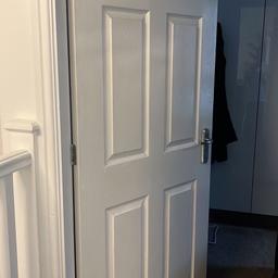 Six White internal doors with handles and hinges in good condition