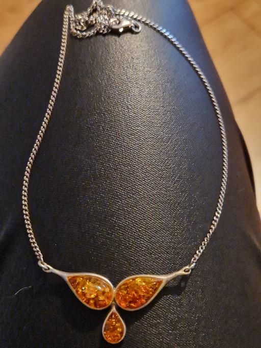 Buy & Sell South East London North End - South East London - Photos for silver amber necklace