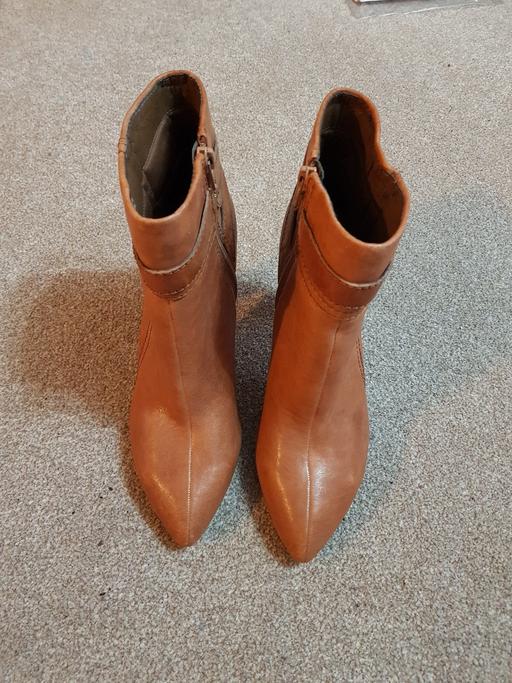 Buy & Sell Hampshire Test Valley - Photos for Leather Ankle Boots - Nine West