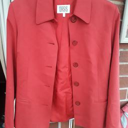 OASIS LADIES JACKET AS NEW SIZE 14, ONLY WORN ONCE. FULLY LINED . POSS LOCAL DELIVERY IF REQD