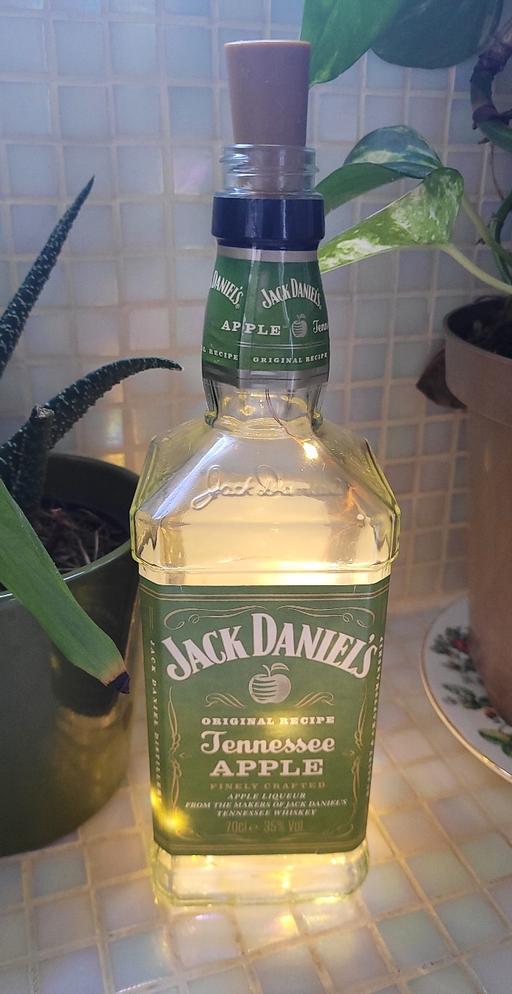 Buy & Sell Warwickshire Nuneaton and Bedworth - Photos for Jack Daniel's light bottle