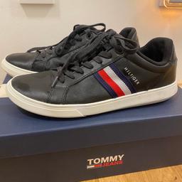Tommy Hilfiger Sneakers Essential Leather Cupsole / Größe 42/ keine Mängel/ selten getragen/ Neupreis 109,90€
Versand ab 4,99€