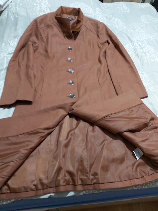 Buy & Sell West Midlands Wolverhampton - Photos for Ladies Wool Coat Size xl brand new