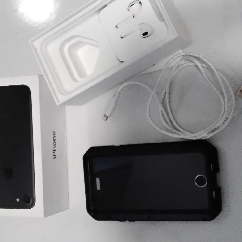 collection only within 3 days please from ws2
apple i phone 7. 32g
open to any network
been in a armoured case from day brought so phone in very good condition
has box and earphones never used
all selling ipad too if interested