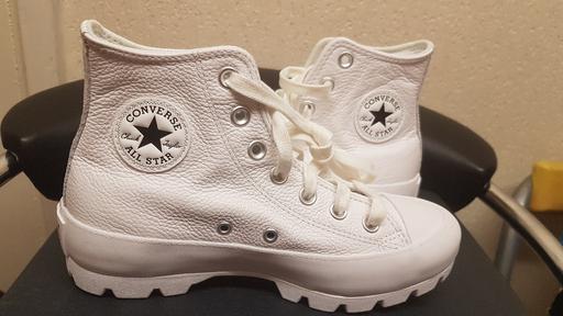 Buy & Sell Greater Manchester Manchester - Photos for converse all star lugged hi women's trainers