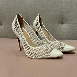 Lace white high heels 4.5, It is in very good condition just like new comes with out a box, brand miss Selfridge collection from oldbury