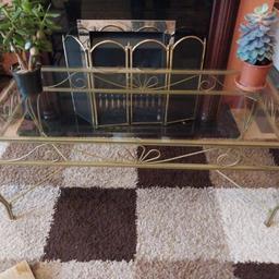 large glass table on very good condition