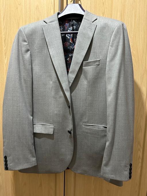 Buy & Sell Lancashire Blackburn with Darwen - Photos for Light Grey Men’s Tailored Fit Suit from NEXT