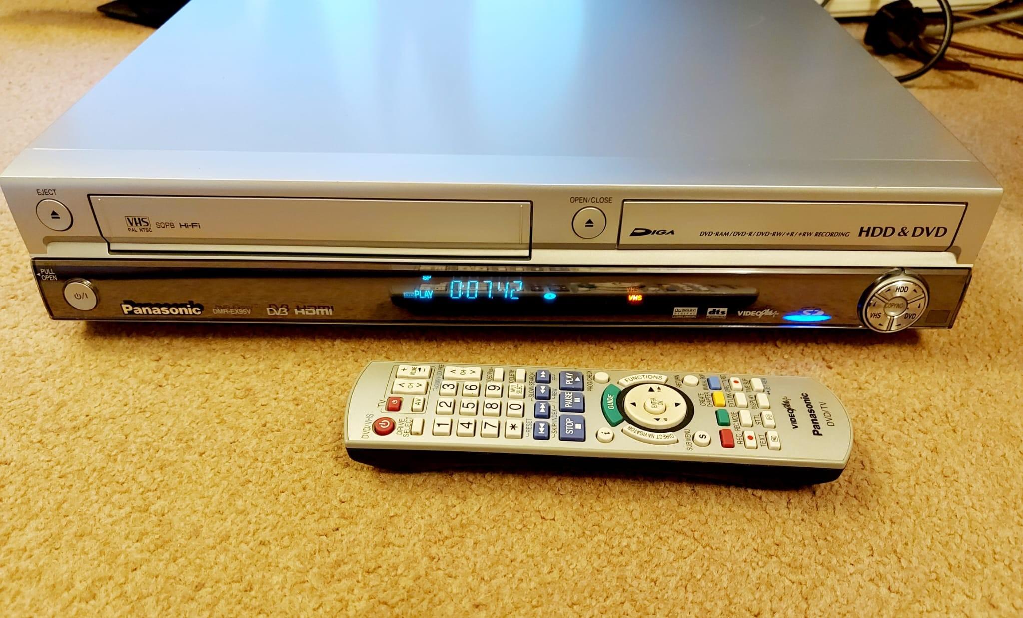 Panasonic DMREX95V DVD Recorder/VHS Recorder in B38 Birmingham for £