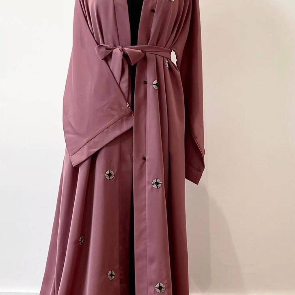 New abaya from Dubai nida silk comes with matching scarf size 52,54,56,58