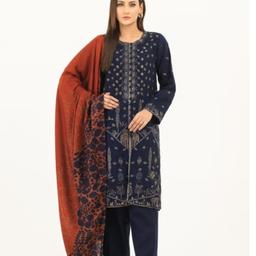 Original Limelight stitched 3 piece suit. Brand new Khaddar material, size meduim. Navy blue with bronze embroidery with contrasted doppata. Absolutely beautiful design and ideal winter wear. Fixed Price as it has already been discounted. No returns accepted.