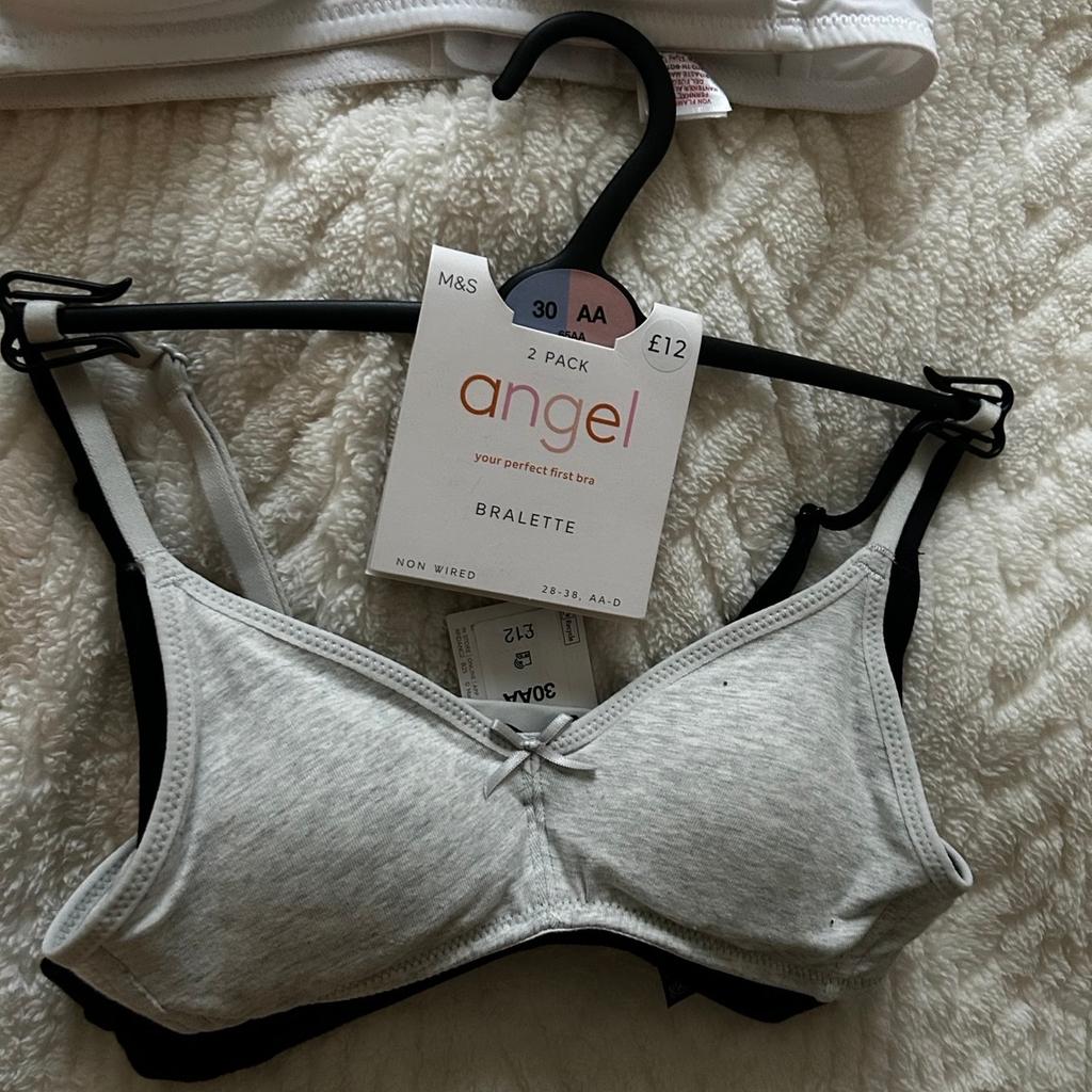 Girls starter bras brand new 28aa-30aa x 9 in LE7 Charnwood for £20.00 for  sale