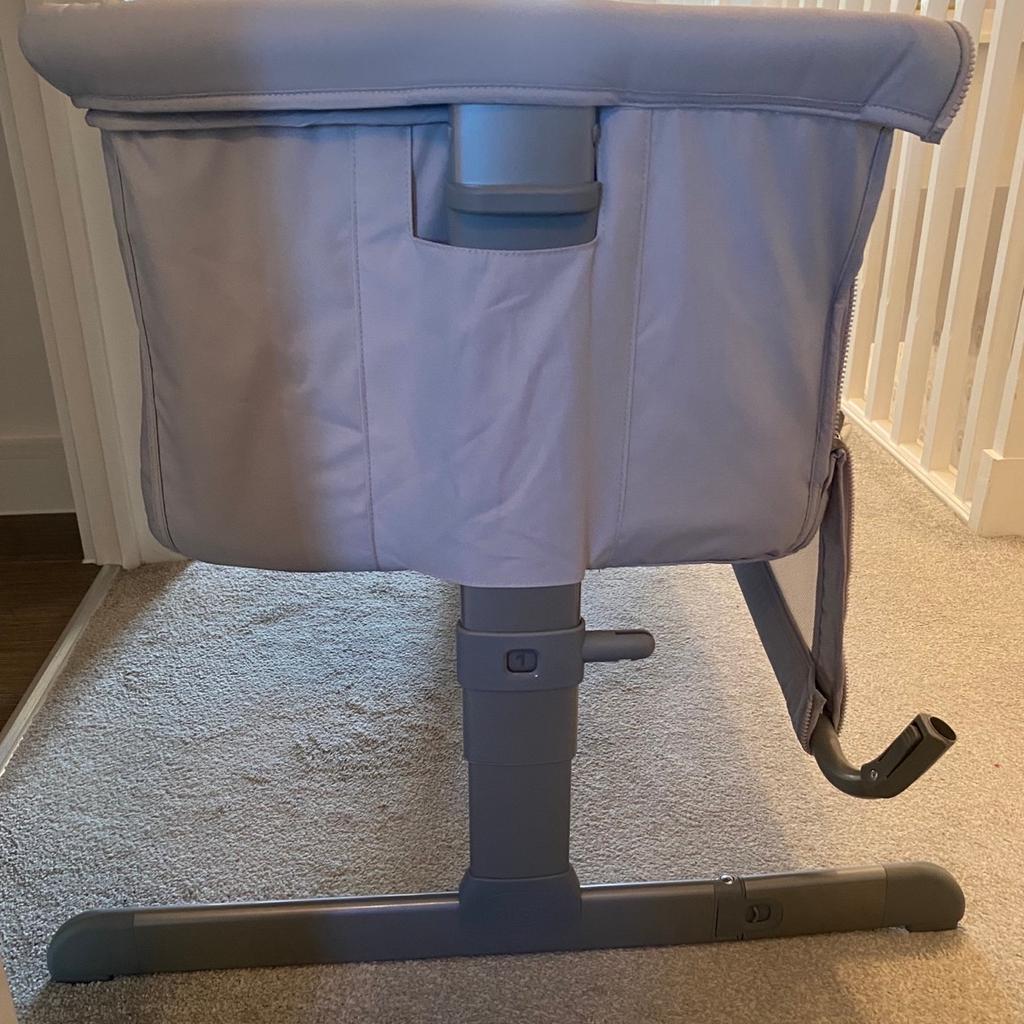 Chicco Next2Me crib,
Grey
Used for seven months before transitioning to new cot.
Good condition, some small stains on mattress (see pic)
Can be lowered on different settings
Straps included to attach to bed where applicable.
Need gone asap