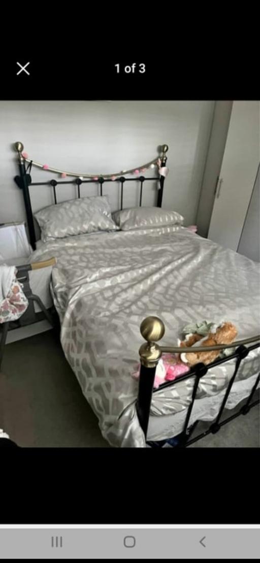 Buy & Sell West London Hillingdon - Photos for metal cast iron double bed frame