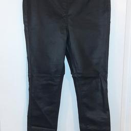 Brand new with tags Next leggings

Brand: Next
Size: 14R - Mid rise
Colour: Black Leather look
RRP: £26
Selling for £10

Smoke free home
Cash on collection
Buyer to collect
Halton view, Widnes WA8