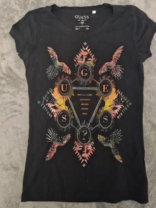 Buy & Sell Nottinghamshire Gedling - Photos for Womens GUESS logo Tshirt size Small