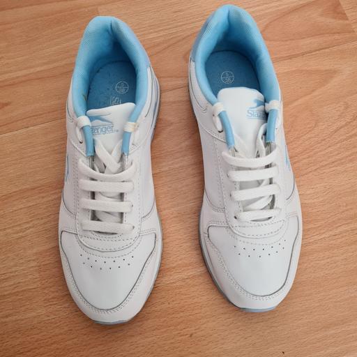 Buy & Sell South East London Croydon - Photos for Slazenger Trainers