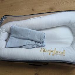 the actual sleepyhead with white cover (rrp£135) also comes with an extra cover (rrp&70)
comes in original plastic case to store away.no offers