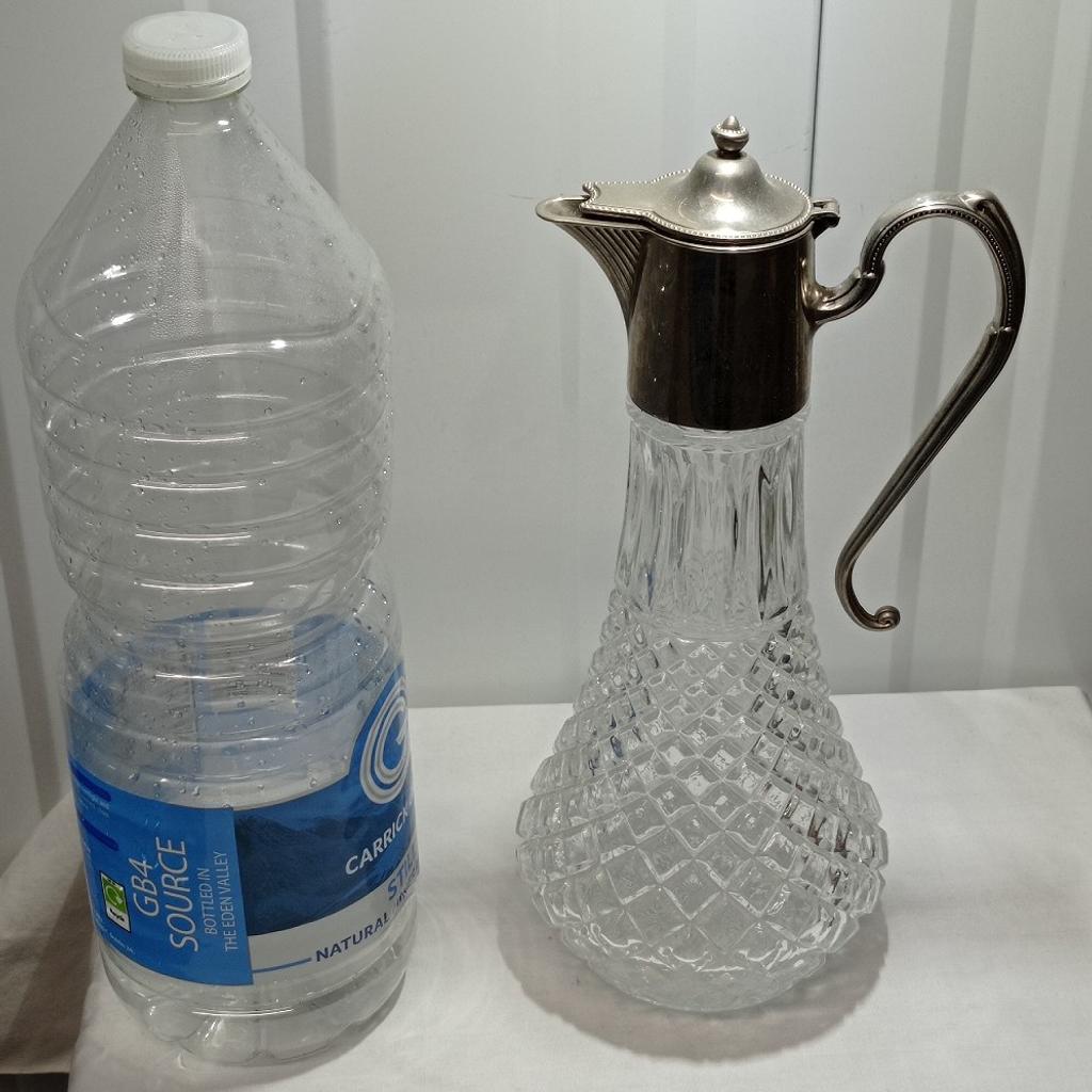 Like New, in storage for decades needs a new home.
Vintage England Made Silver Plated Crystal Decanter H: 29.5cm
Priced to clear, only £90 . please no silly offers.
If you are reading this ad, the item is still available.
—————————————————————
Cash on Collection ONLY from London sw8 4ub
Please check out my other items. Thanks