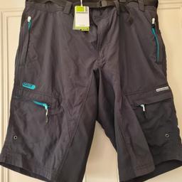 Brand new, never been worn, Madison Trail Biking shorts, I bought these for mountain biking but they were big on the size. Had to buy another pair fir my holiday and forgot I had these.

They have a removable padded short on the inside for easy washing.

