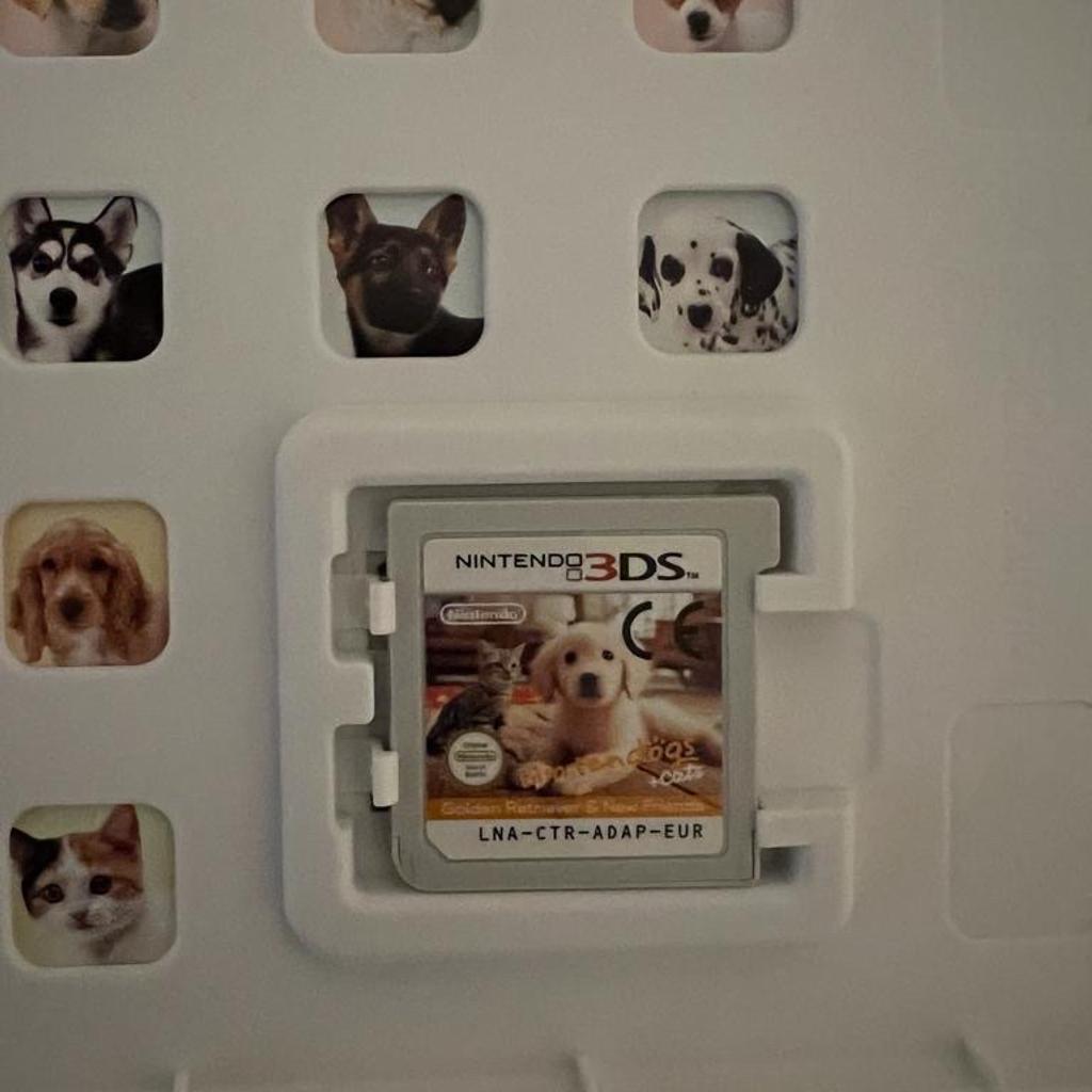 Nintendogs, cats Nintendo 3 DS game in excellent condition with cover and manual .