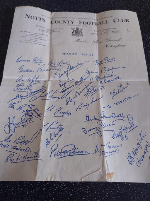 Buy & Sell Leicestershire Charnwood - Photos for Notts county 1950-51 signature sheet