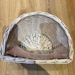 Wickers bike basket , new . Can be posted .