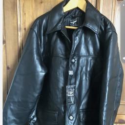 Hi I have for sale Reportage leather jacket made in Italy brand new size xxl £70 any question feel free to contact me thanks